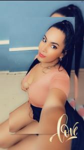 654079444: Chica busca chico en Barcelona