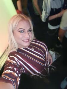 Chica busca chico en Tenerife: 