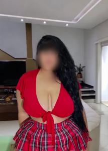 612470278: Chica busca chico en Barcelona