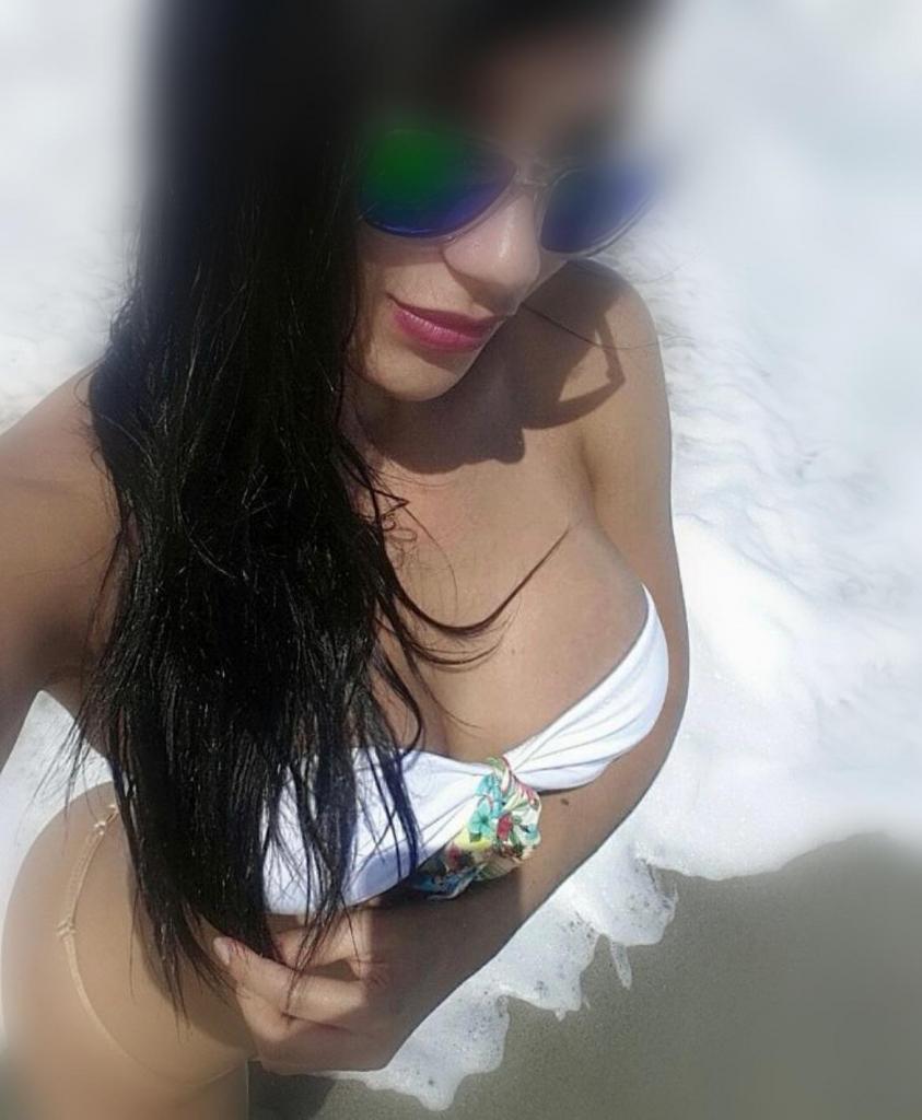 603982691: Chica busca chico en Barcelona