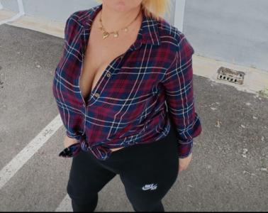 641879024: Chica busca chico en Valencia