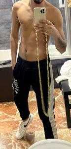 674896938: Chico busca chica en Sevilla