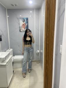 674988319: Chica busca chico en Alicante