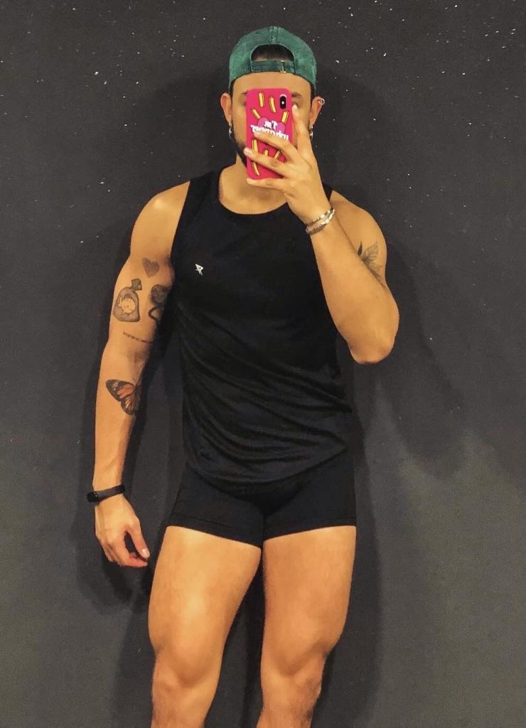 672044911: Chico busca chica en Navarra