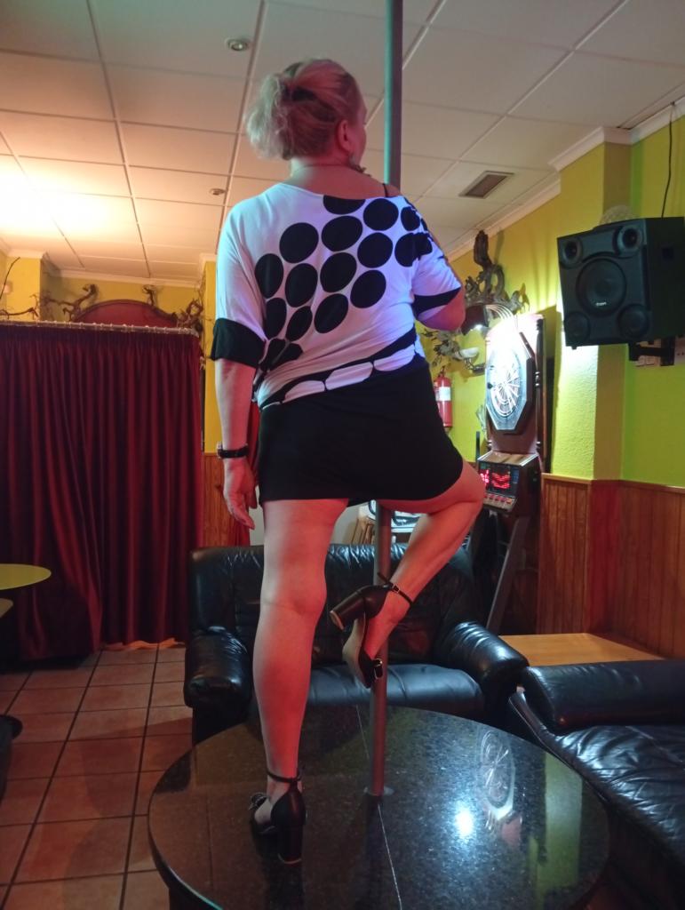 642119364: Chica busca chico en Alicante