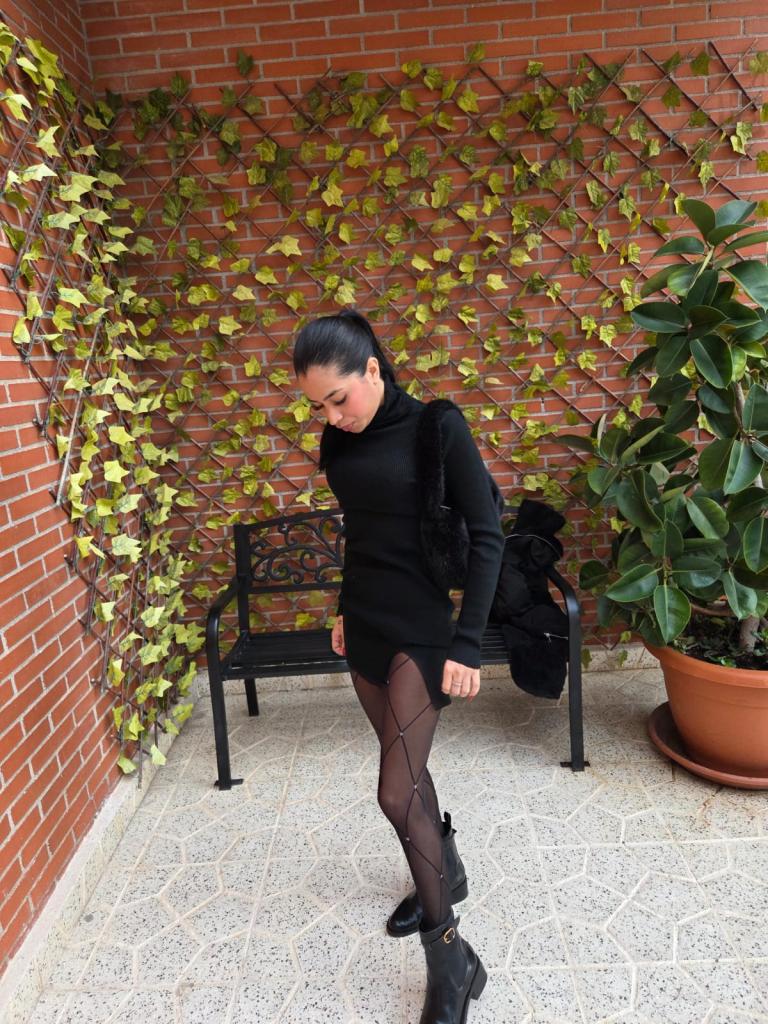 615692434: Chica busca chico en Alicante