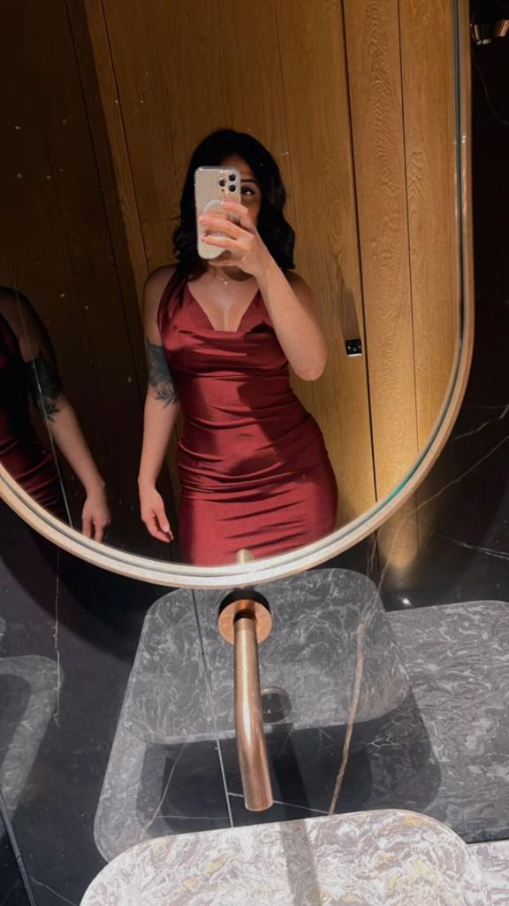 613816729: Chica busca chico en Lugo