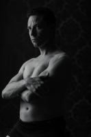 645403873: Chico busca chica en Madrid